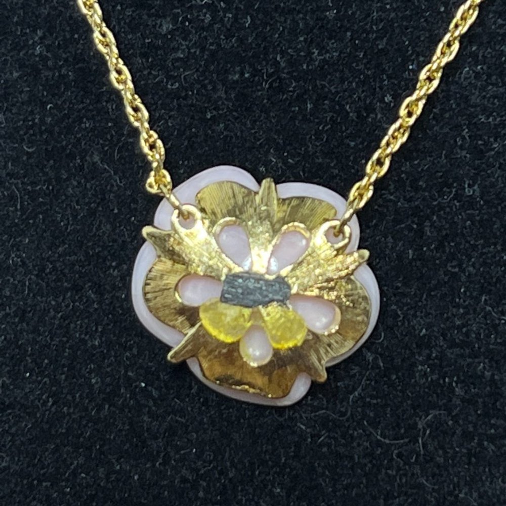 Gold Tone Rope Chain 15" Necklace With Pink Flower (4299) - Picture 3 of 6